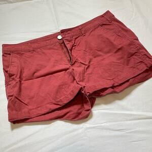 Khakis by GAP Skinny Boyfriend Shorts